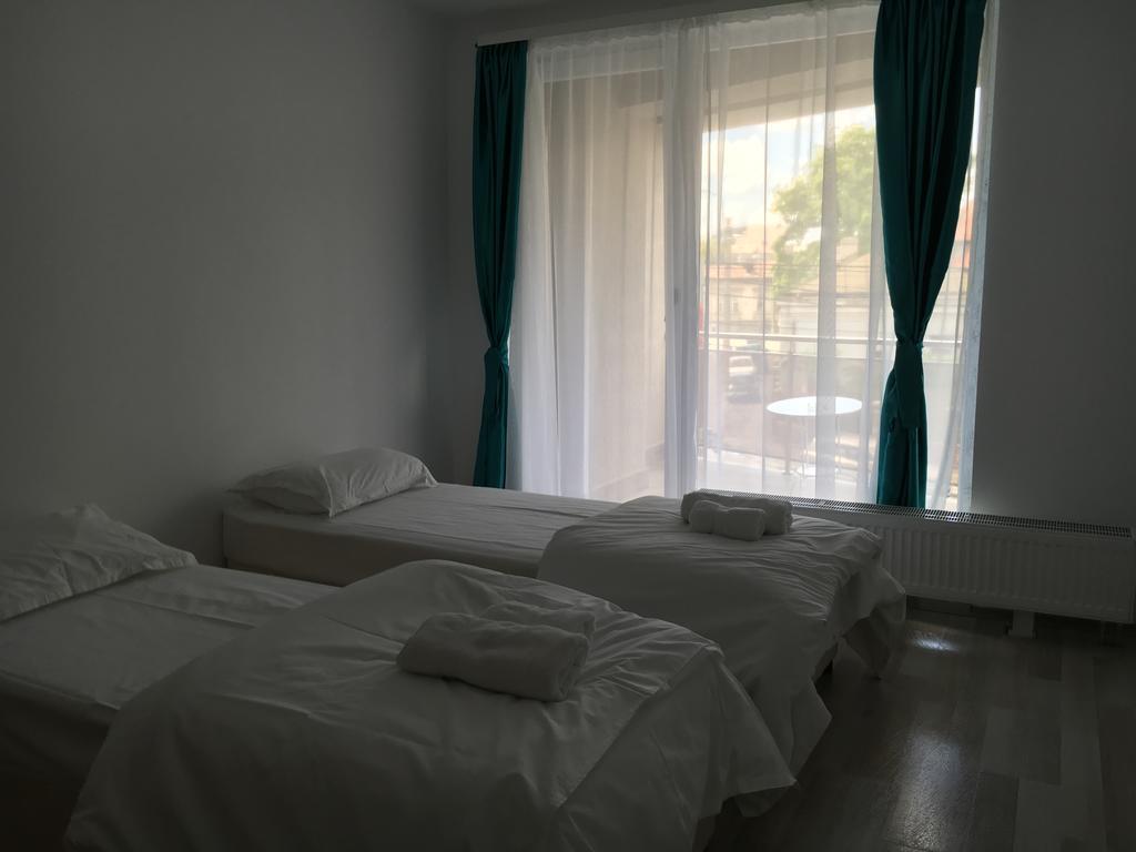 Nirvana Accommodation Bukarest Exterior foto