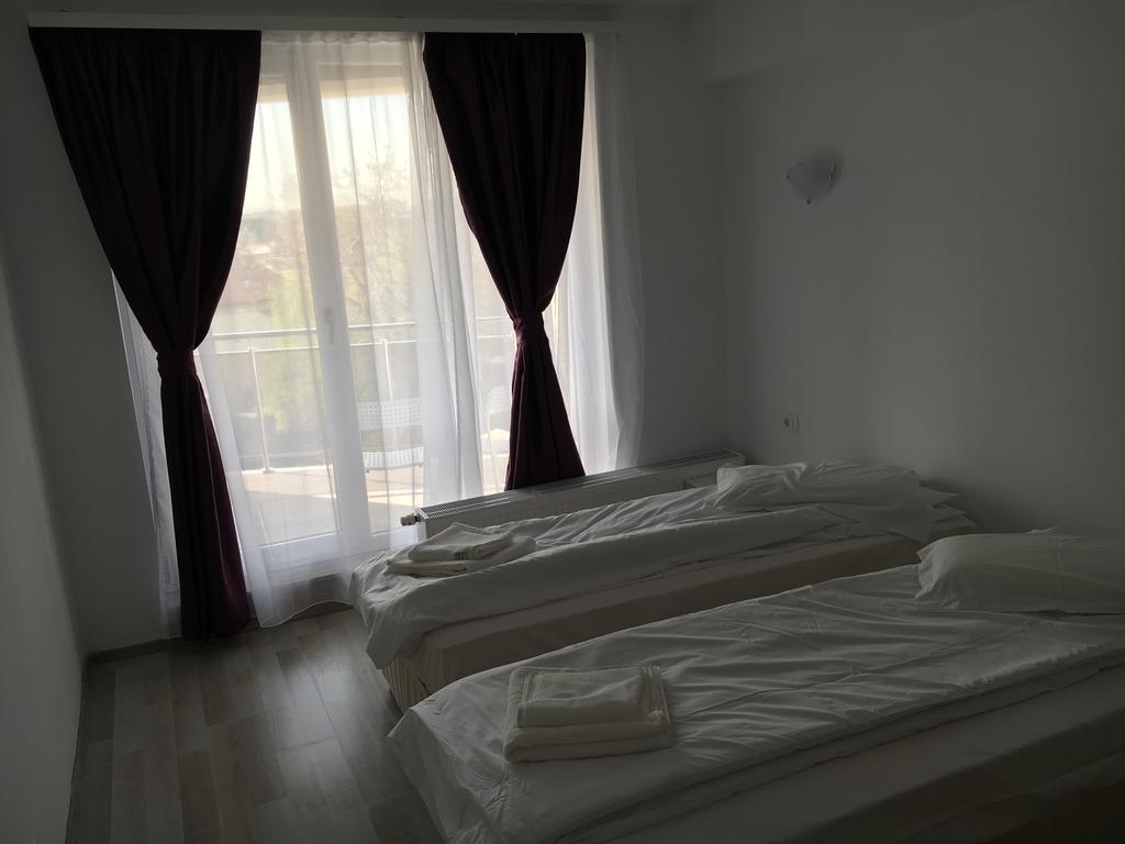 Nirvana Accommodation Bukarest Exterior foto