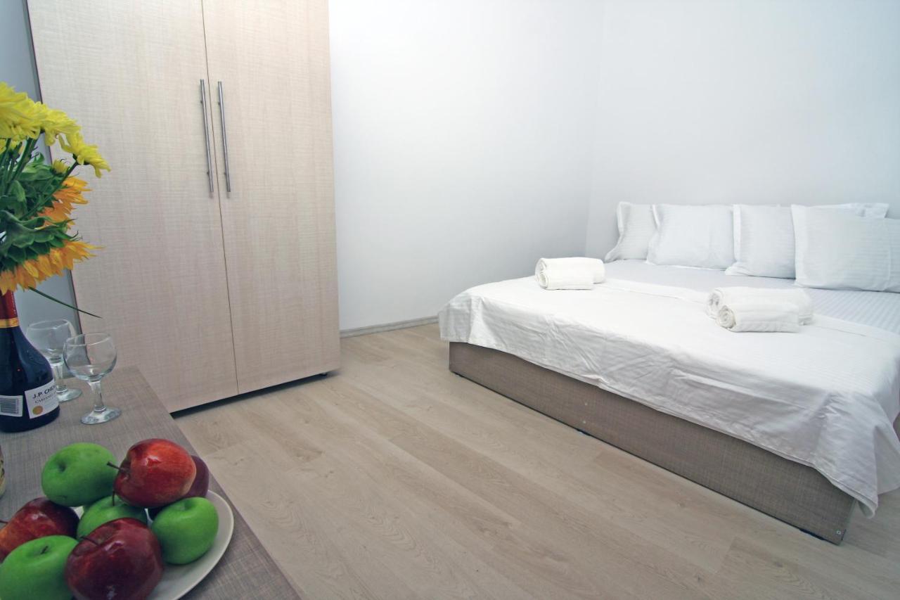 Nirvana Accommodation Bukarest Exterior foto